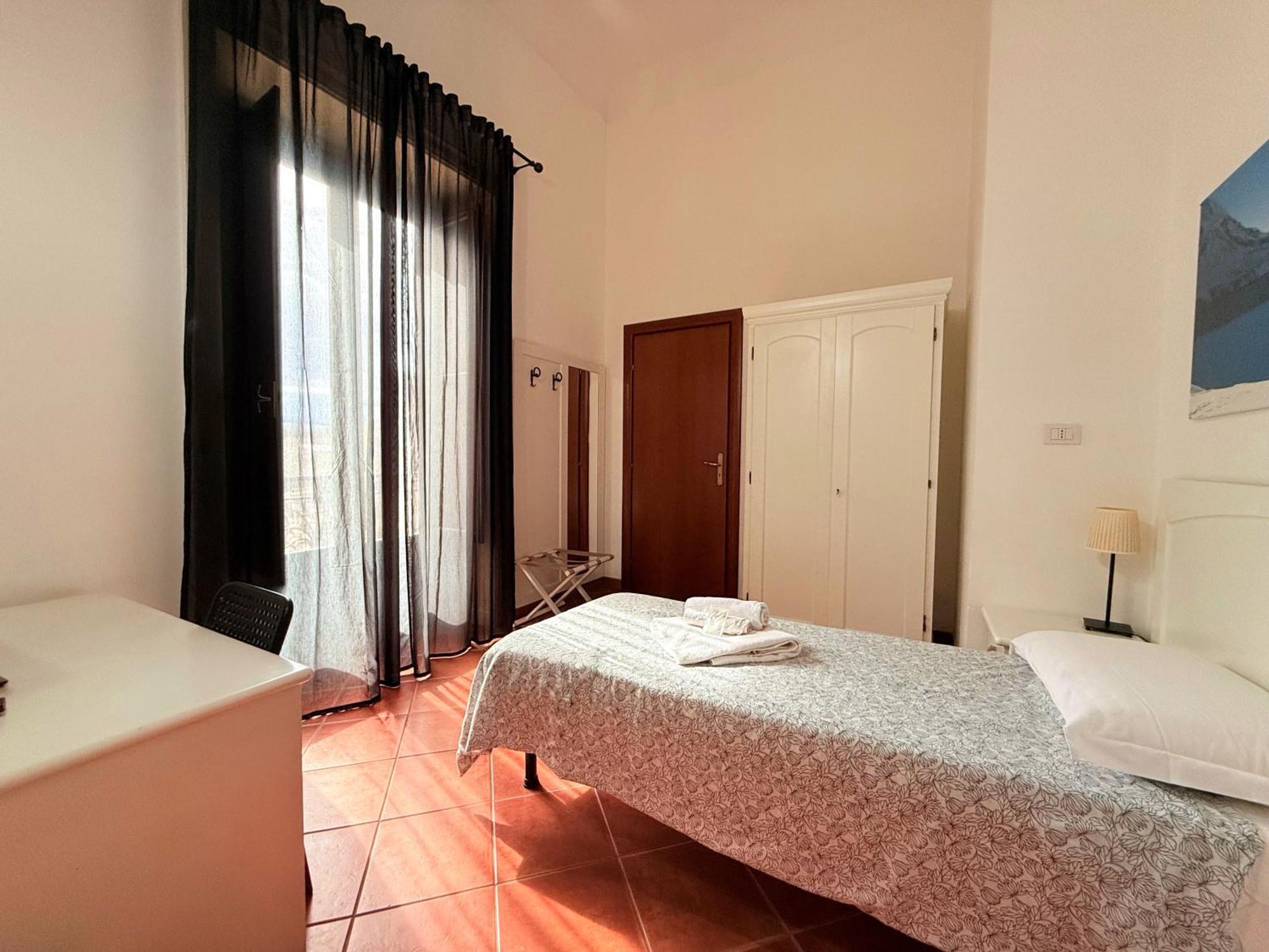 B&B Giulia Кальтаниссетта Экстерьер фото